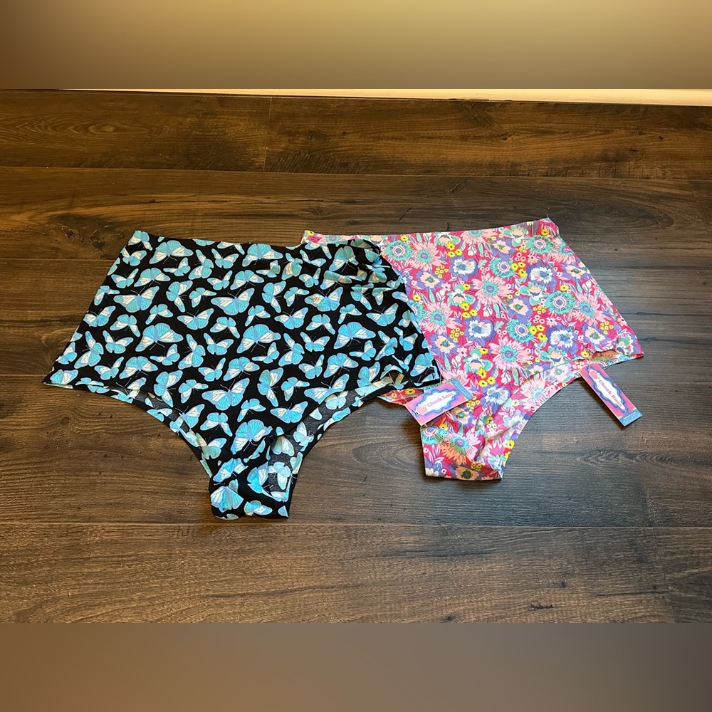 Bundle of Two Pairs of Cheek Boss Boyshorts Floral/Butterflies NWT 4XL